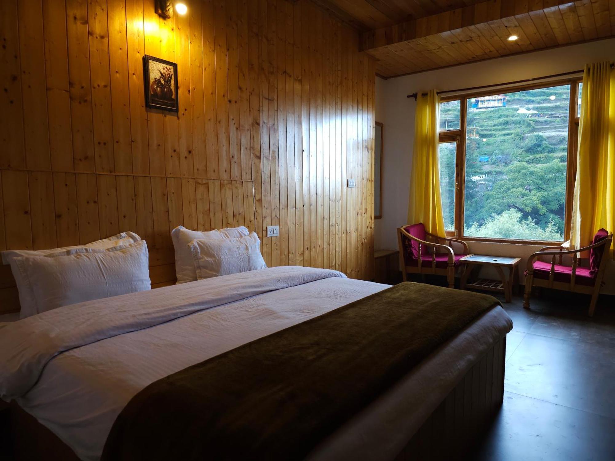 Crystal Mountain Homestay Jibhi