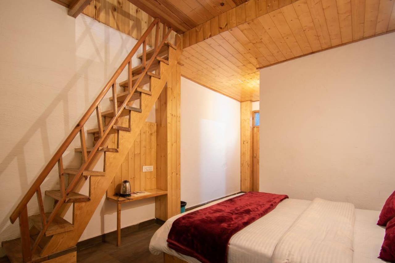 Homestay Crystal Mountain