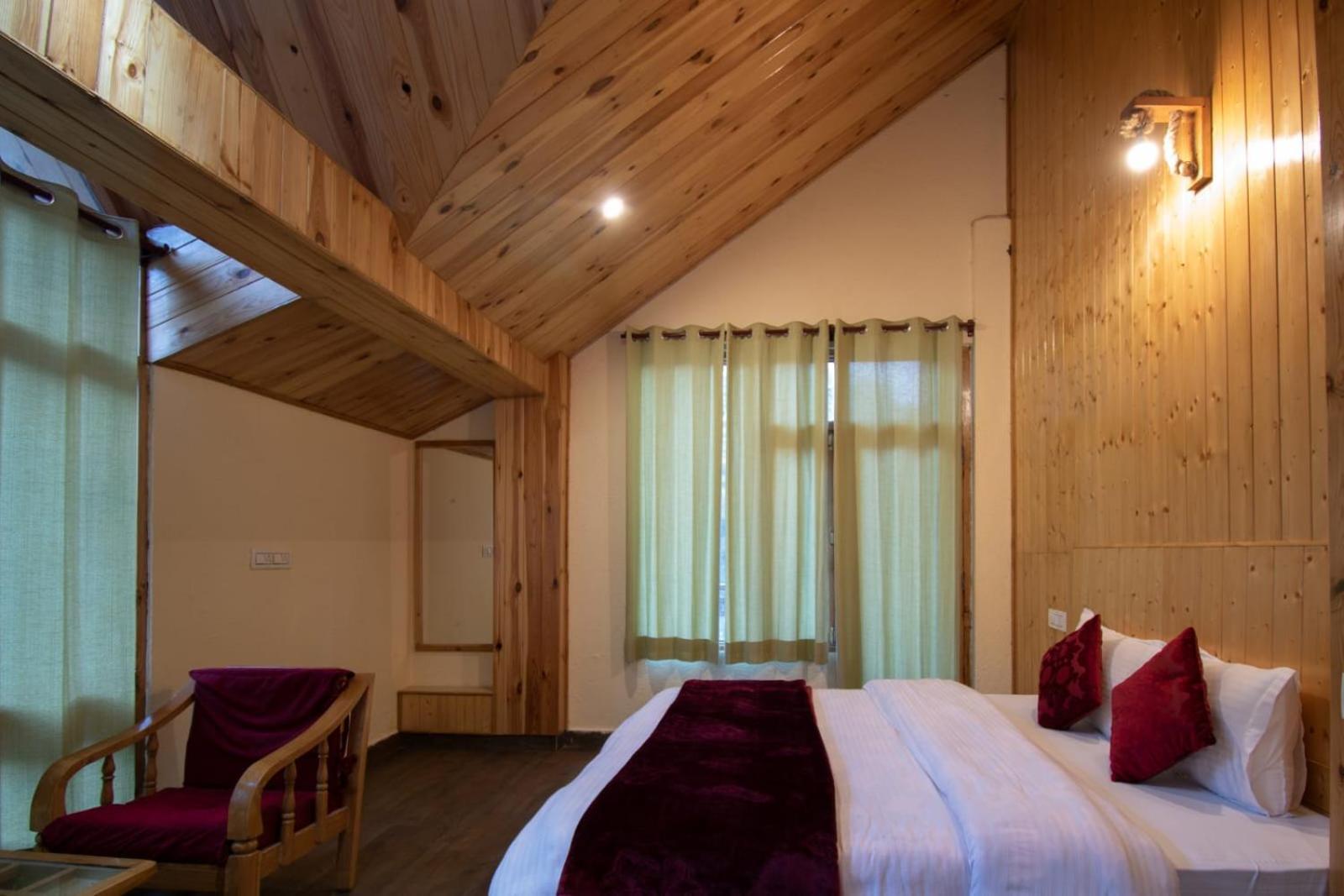 Homestay Crystal Mountain Jibhi