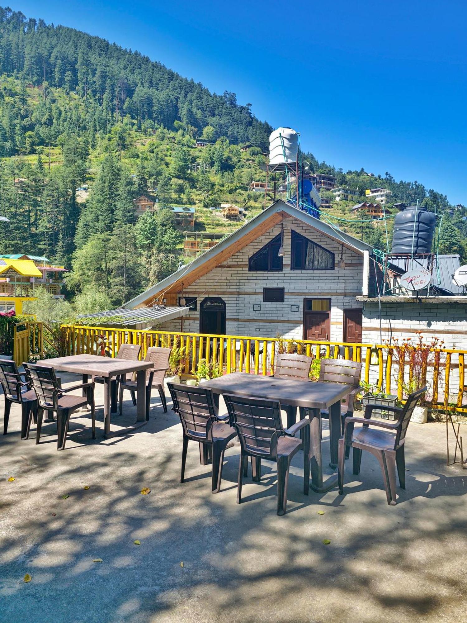 Crystal Mountain * Jibhi