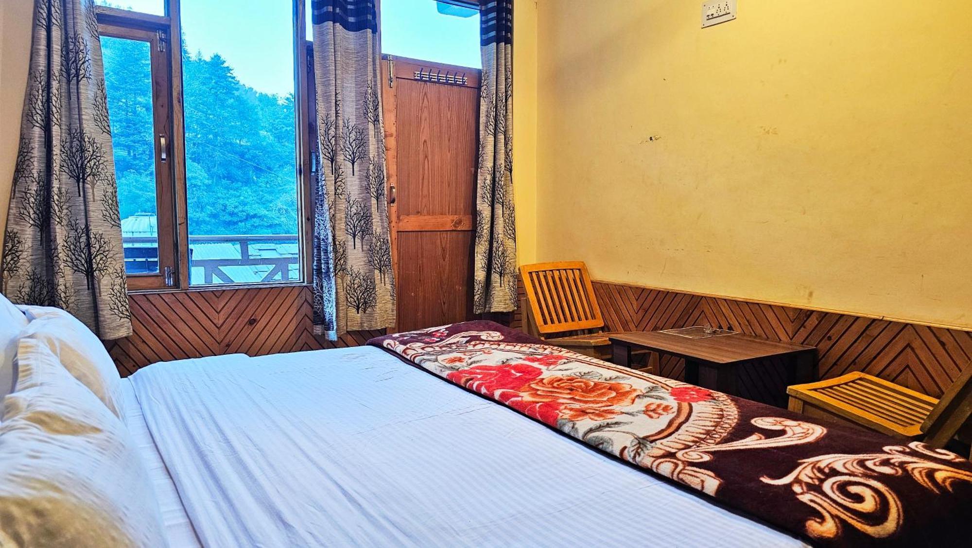 Homestay Crystal Mountain